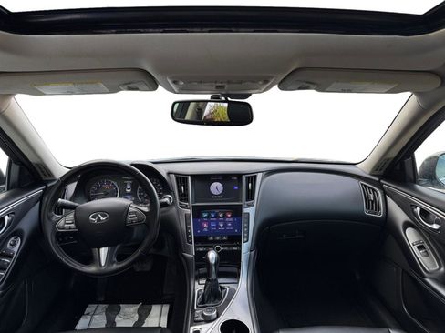 Used 2017 INFINITI Q50 2.0t w/ Moonroof Package image 7