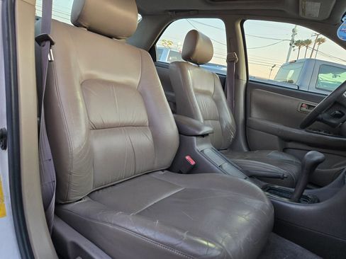 Used 1998 Toyota Camry XLE image 13