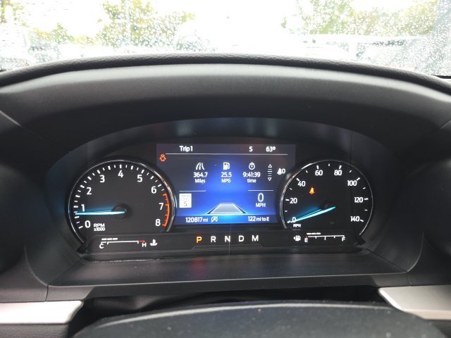 Used 2020 Ford Explorer XLT w/ Equipment Group 202A AWD/4WD image 16