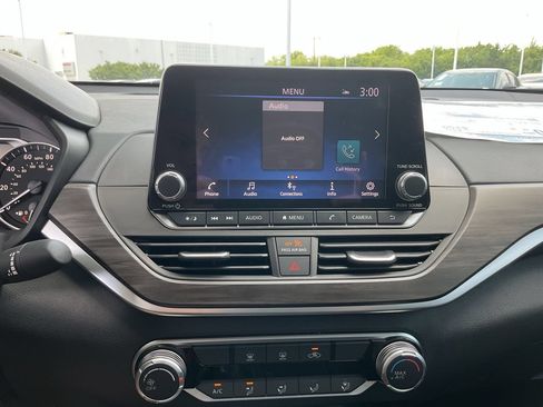 New 2026 Nissan Altima 2.5 SV FWD image 21