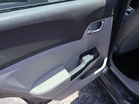 Used 2012 Honda Civic LX image 9