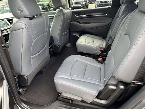 Used 2020 Buick Enclave Essence w/ Trailering Package, 5000 lbs. image 11