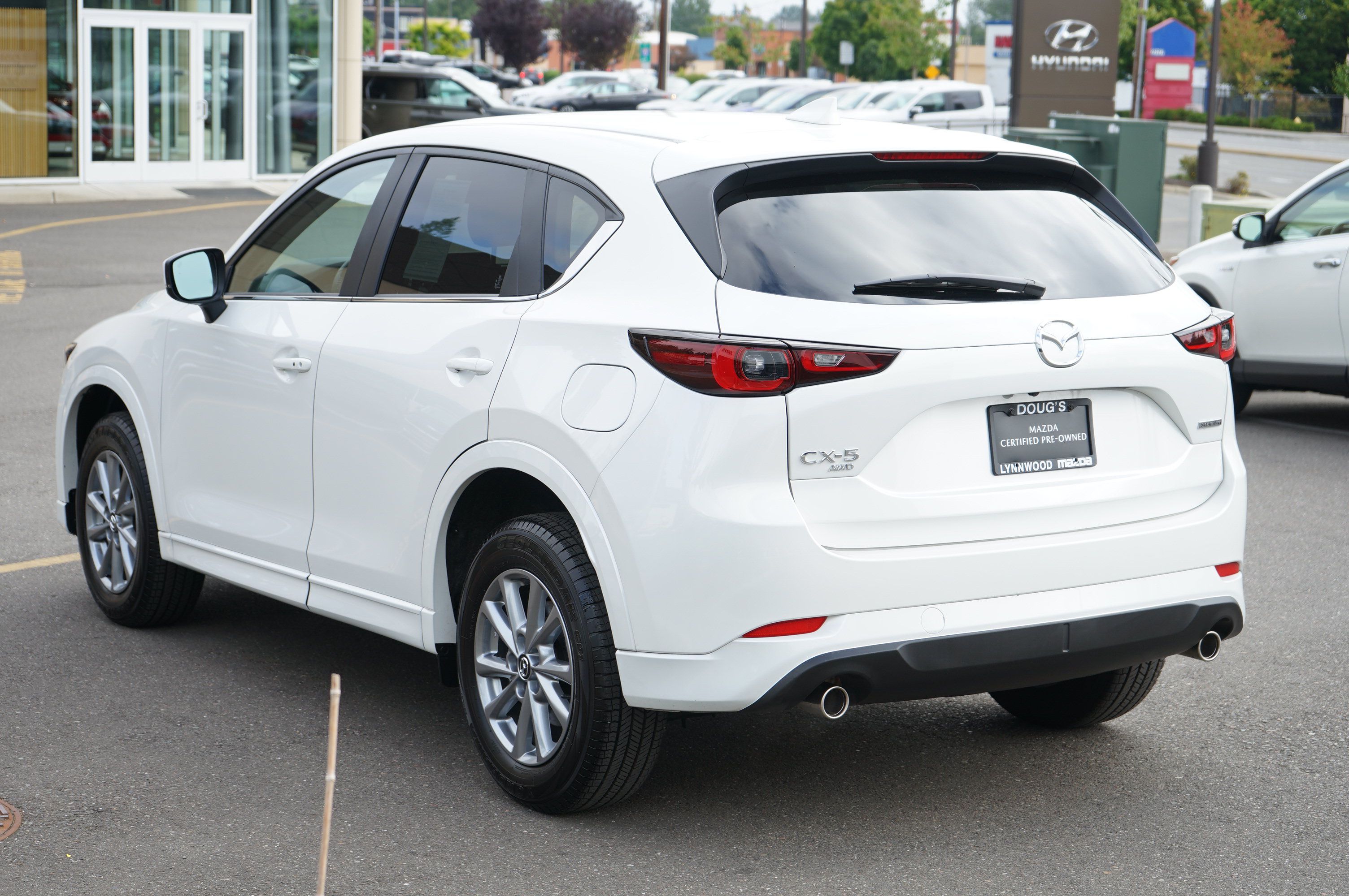 Certified 2025 MAZDA CX-5 AWD 2.5 S w/ Select Package image 6