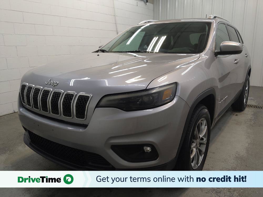 Used 2019 Jeep Cherokee Latitude Plus w/ Comfort/Convenience Group AWD/4WD image 1
