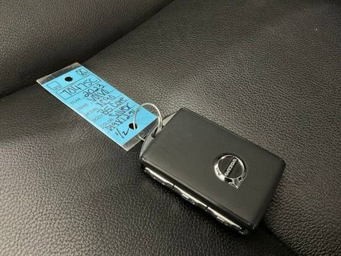 Certified 2023 Volvo XC90 B5 Core w/ Protection Package Premier image 46