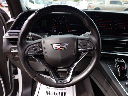 Used 2023 Cadillac Escalade V AWD/4WD image 13