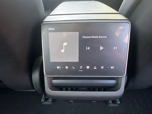 Used 2024 Tesla Model 3 image 53