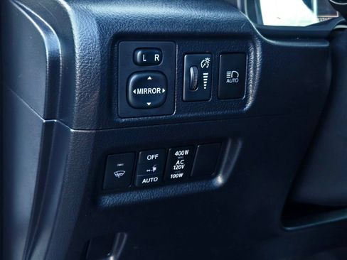 Used 2021 Toyota 4Runner Nightshade AWD/4WD image 17