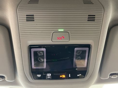 New 2026 Volkswagen Atlas SE image 24