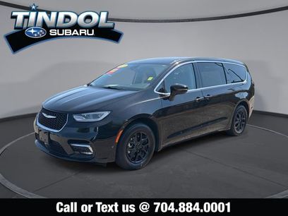 Used 2024 Chrysler Pacifica Touring-L