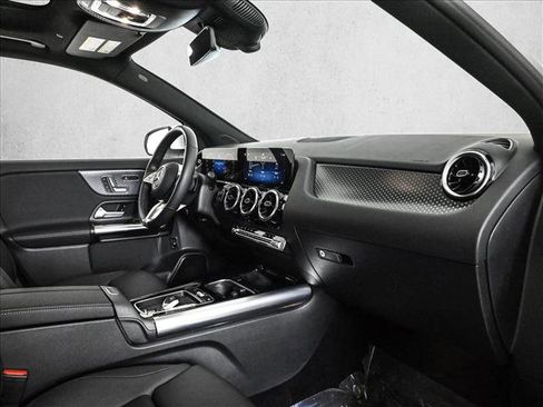 Certified 2026 Mercedes-Benz GLA 250 4MATIC image 24