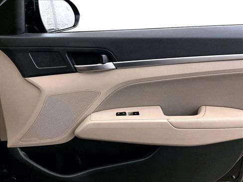 Used 2020 Hyundai Elantra Value Edition image 23