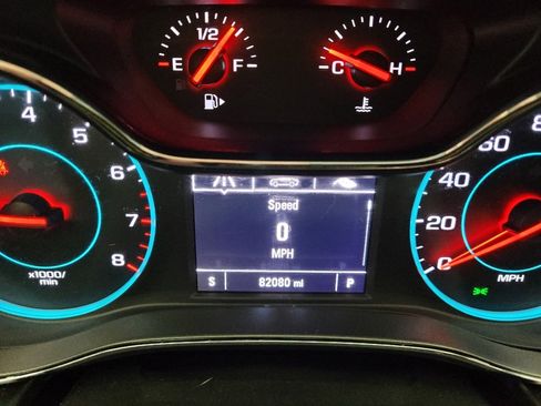 Used 2017 Chevrolet Cruze LT FWD image 23
