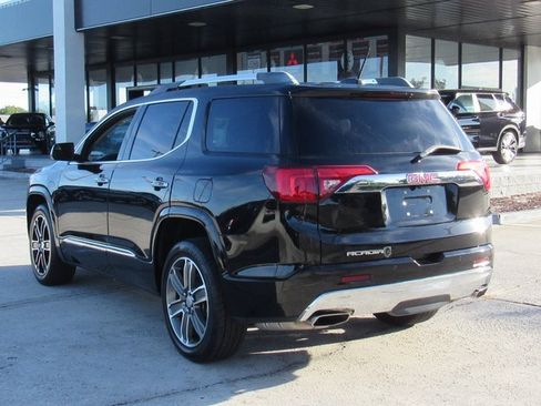 Used 2019 GMC Acadia Denali w/ Technology Package image 8