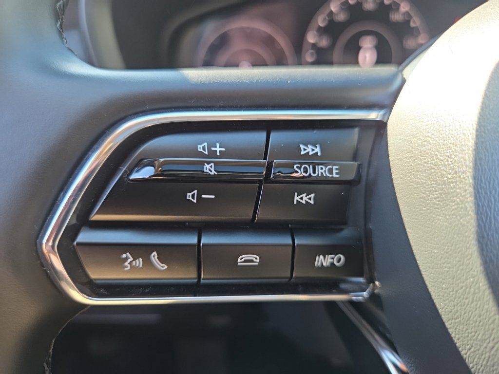 Used 2025 MAZDA CX-90 Plug-In Hybrid w/ Preferred AWD/4WD image 34