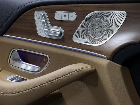 Certified 2025 Mercedes-Benz GLE 350 4MATIC image 27