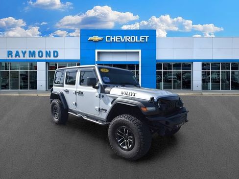 Used 2024 Jeep Wrangler Unlimited Sport AWD/4WD image 10