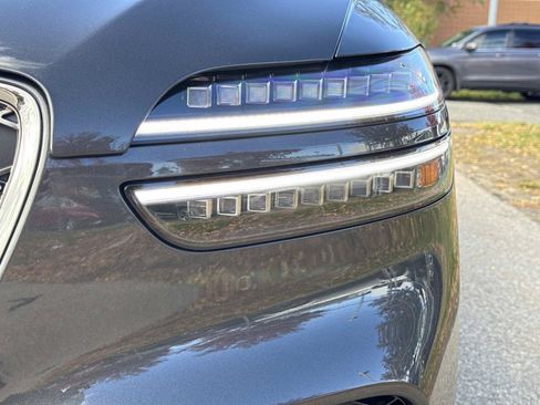 Used 2026 Genesis GV70 2.5T AWD/4WD image 13
