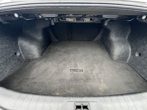 Certified 2024 Nissan Altima 2.5 SR image 31
