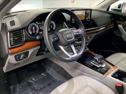 Certified 2023 Audi Q5 2.0T Premium Plus w/ Premium Plus Package AWD/4WD image 15