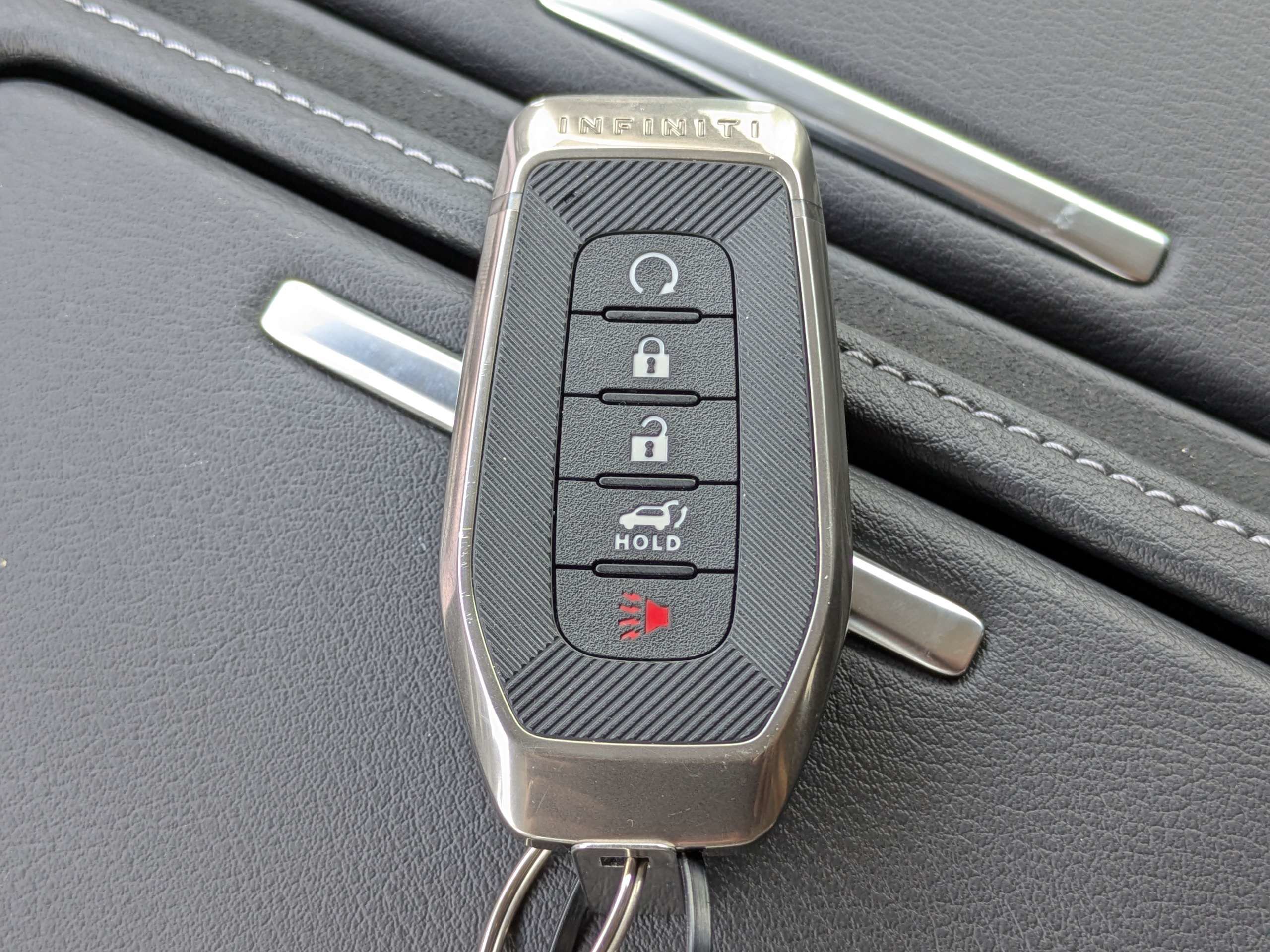 Used 2026 INFINITI QX80 Luxe w/ Cargo Package AWD/4WD image 32
