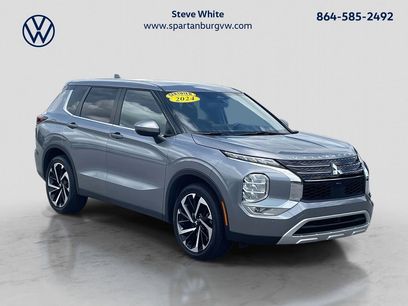 Used 2024 Mitsubishi Outlander SE