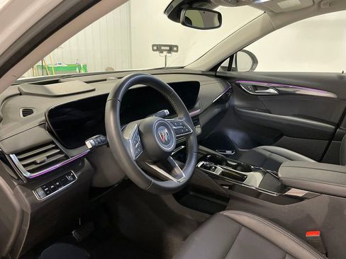Used 2025 Buick Envision Preferred image 23