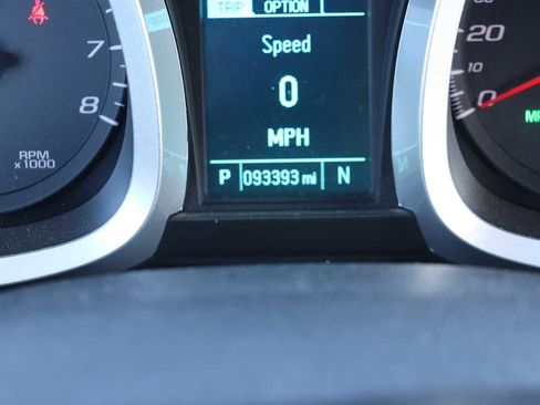 Used 2015 Chevrolet Equinox LT w/ Chrome Appearance Package image 11