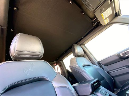 Certified 2025 Ford Bronco Outer Banks w/ Sasquatch Package image 14