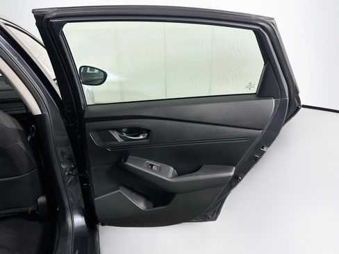 Used 2025 Honda Accord LX image 28