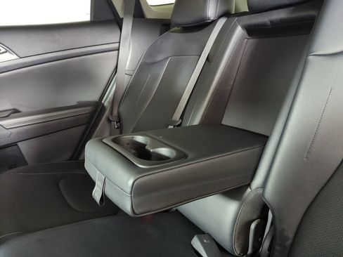 Used 2024 Kia Sportage EX FWD image 31