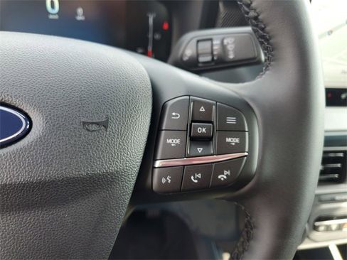 New 2025 Ford Maverick Lariat w/ Black Appearance Package image 27