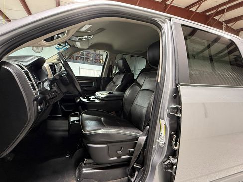 Used 2024 RAM 2500 Laramie image 13