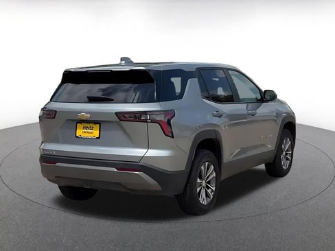 Used 2025 Chevrolet Equinox LT FWD image 14