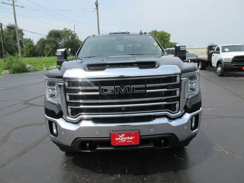 Used 2020 GMC Sierra 2500 SLT w/ SLT Premium Plus Package AWD/4WD image 13