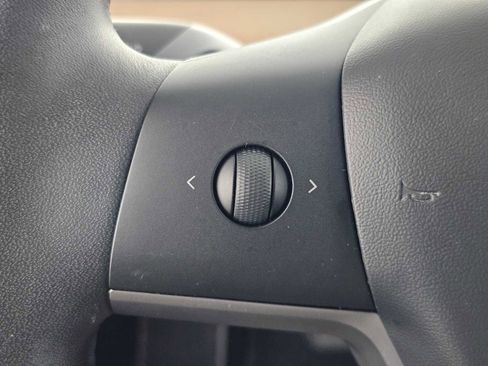 Used 2020 Tesla Model 3 Long Range image 25