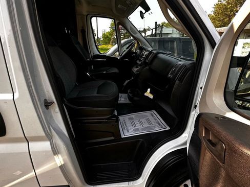 Used 2021 RAM ProMaster 2500 image 29