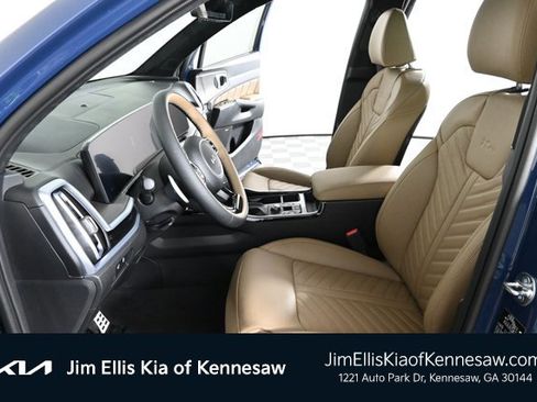 Certified 2024 Kia Sorento SX Prestige w/ Olive Brown Leather Package image 21