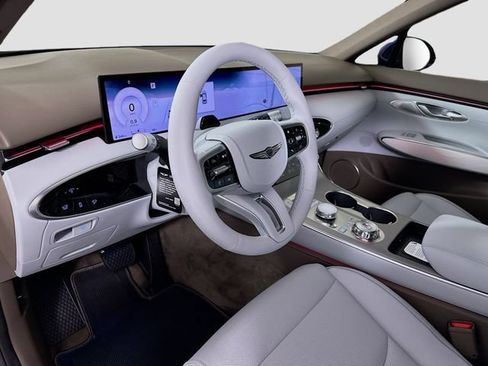 New 2026 Genesis GV70 2.5T Advanced AWD/4WD image 9