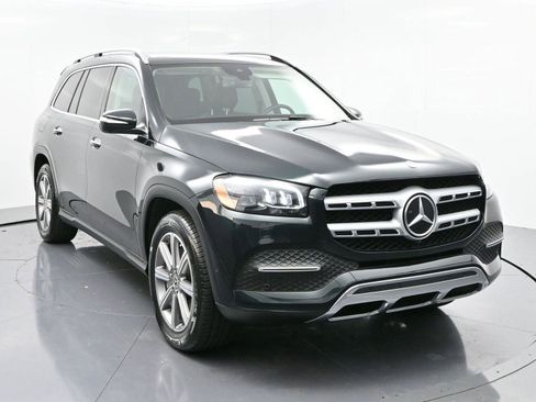 Used 2023 Mercedes-Benz GLS 450 4MATIC image 2