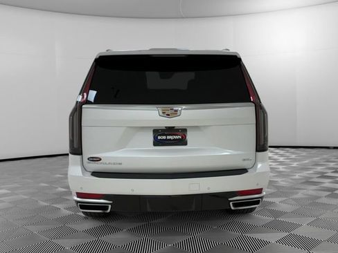 Certified 2024 Cadillac Escalade Premium Luxury w/ Performance Package AWD/4WD image 4