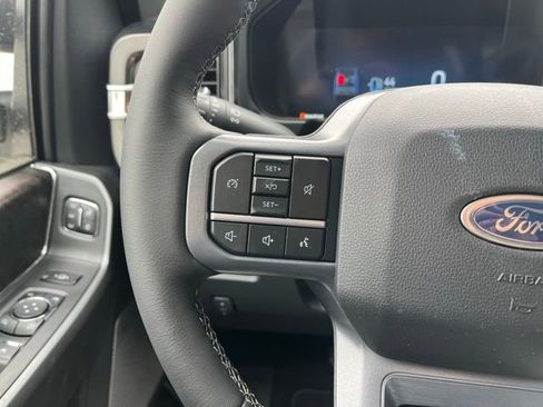 New 2026 Ford F250 Lariat w/ Black Appearance Package image 13