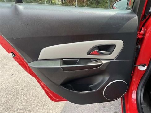 Used 2014 Chevrolet Cruze LT w/ All-Star Edition image 16