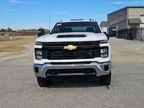 New 2026 Chevrolet Silverado 3500 W/T AWD/4WD image 3