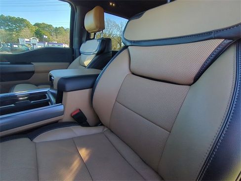 Used 2024 Ford F450 Lariat w/ Lariat Ultimate Package image 21