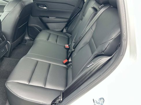 New 2026 Nissan Rogue SV AWD/4WD image 20