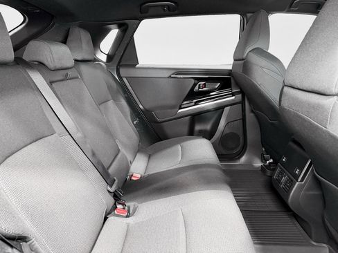 Used 2024 Subaru Solterra Premium image 21