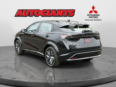 Used 2023 Nissan Ariya AWD image 4