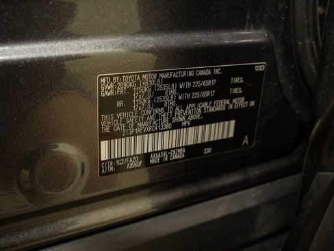 Used 2024 Toyota RAV4 XLE w/ Weather Package image 20