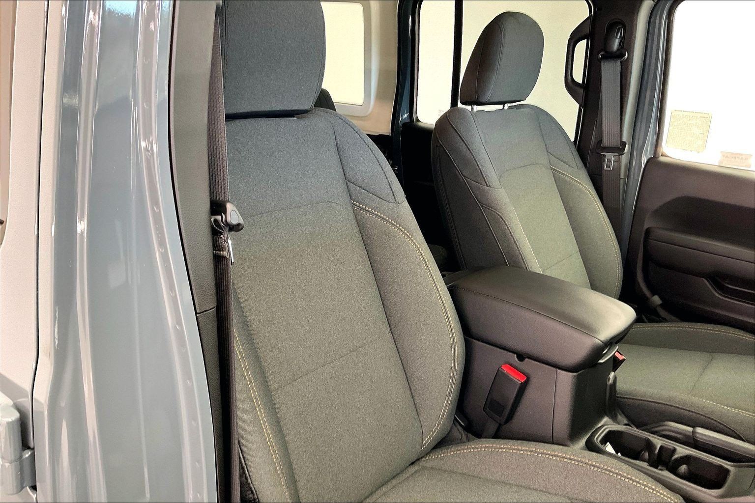 New 2026 Jeep Wrangler Unlimited Sport AWD/4WD image 9